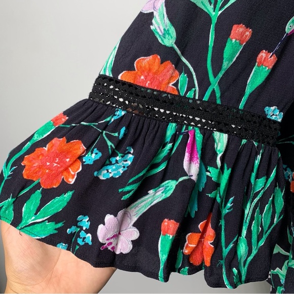 Kate Spade Women's Jardin Crepe Floral Hummingbird Romper Size 12 - Picture 8 of 15